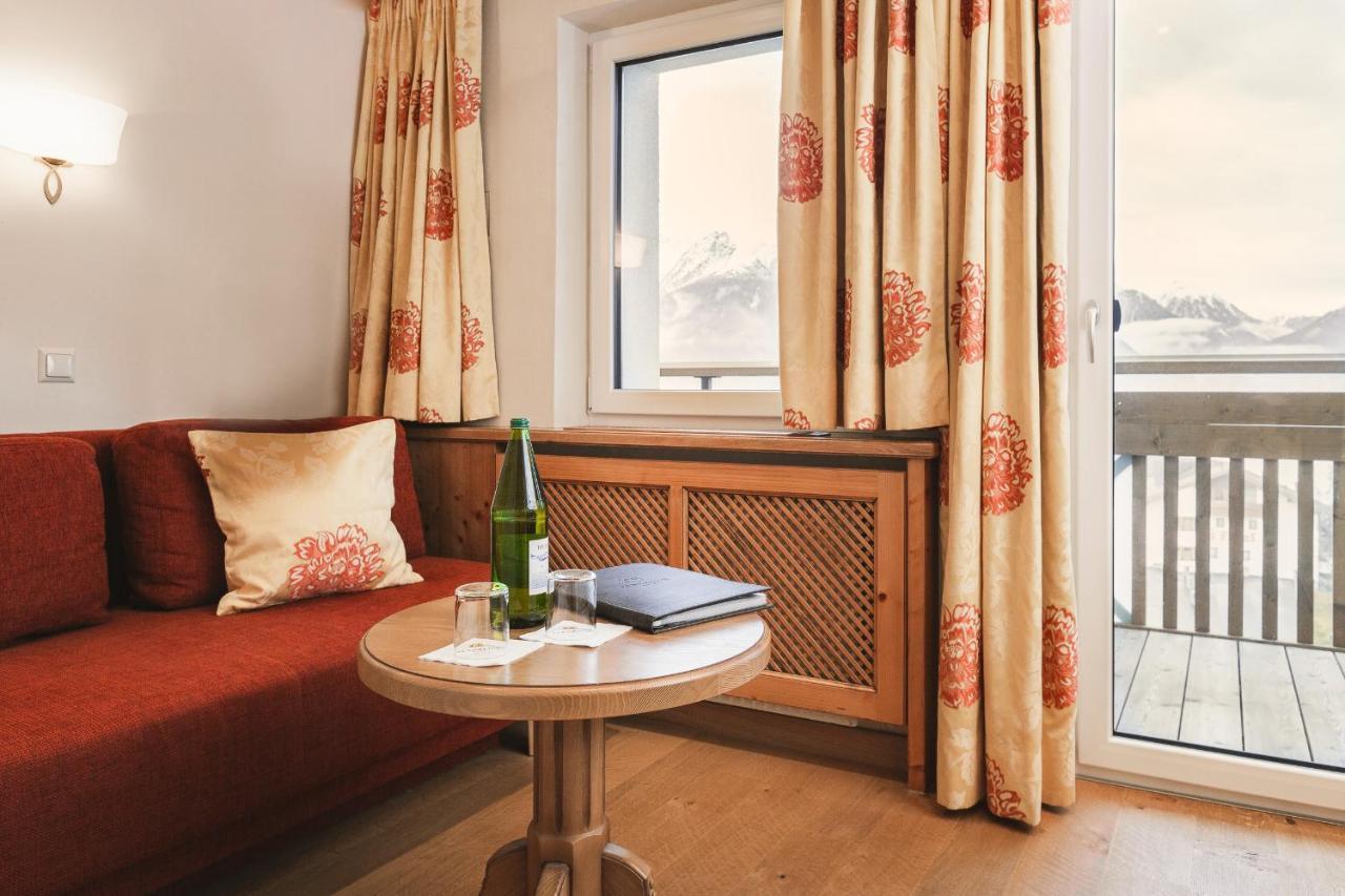 Hotel Bergblick 4 Sterne Superior Фис Экстерьер фото