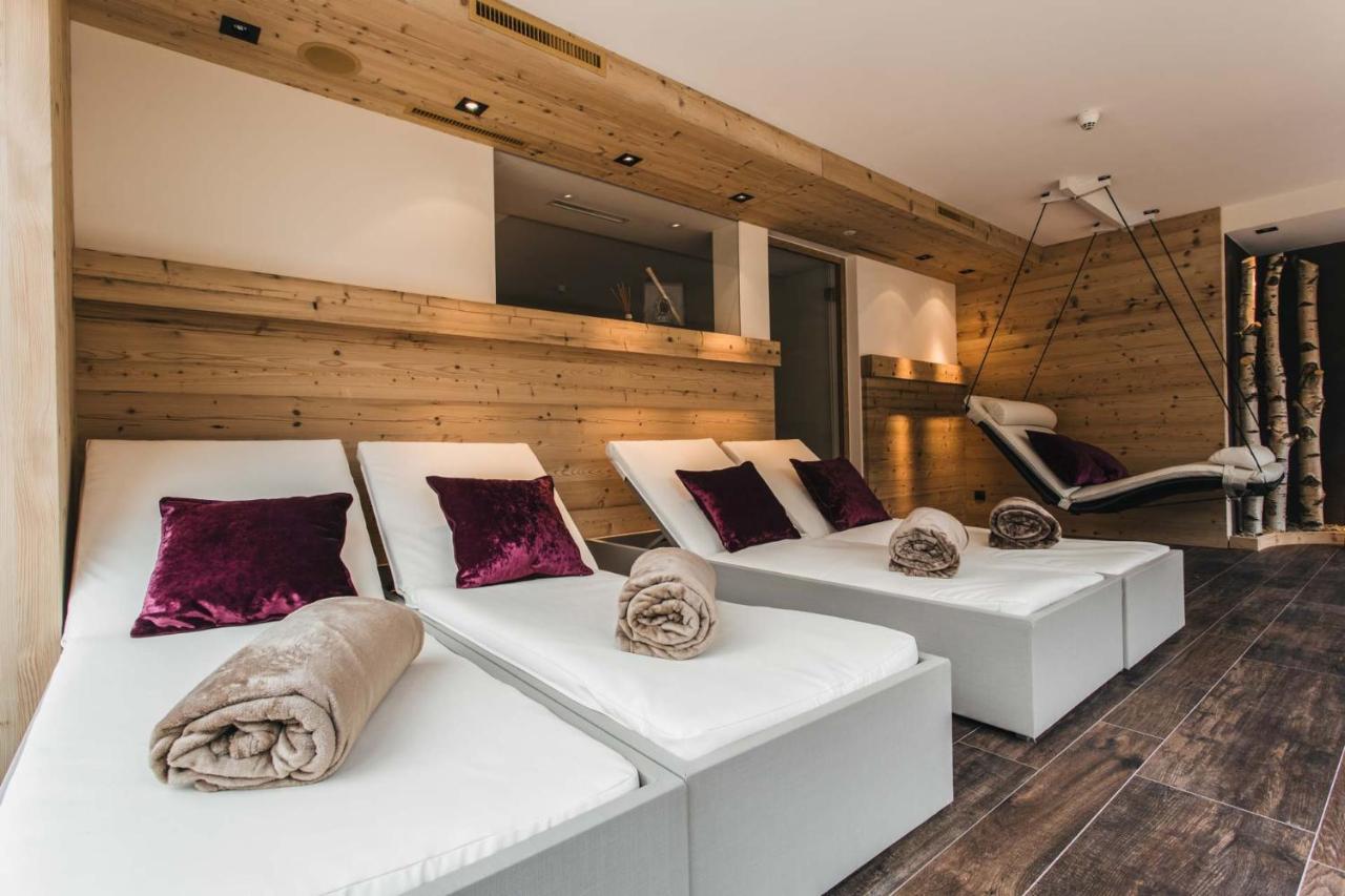 Hotel Bergblick 4 Sterne Superior Фис Экстерьер фото