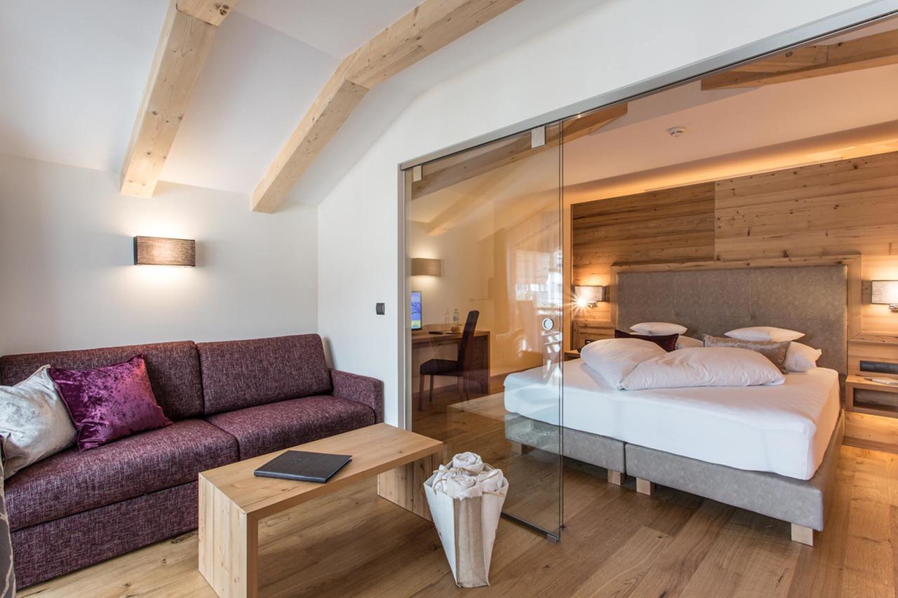 Hotel Bergblick 4 Sterne Superior Фис Экстерьер фото
