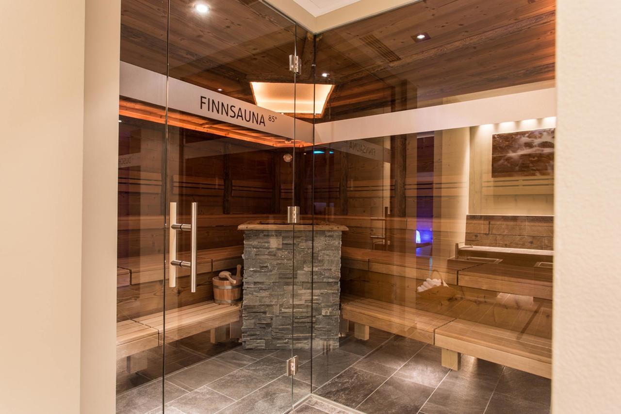 Hotel Bergblick 4 Sterne Superior Фис Экстерьер фото